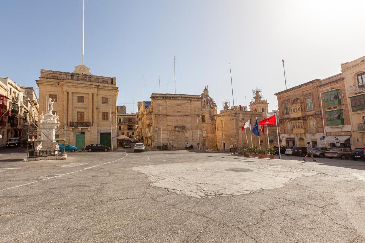 Вілла Brg34 - Historical Vittoriosa Townhouse Екстер'єр фото