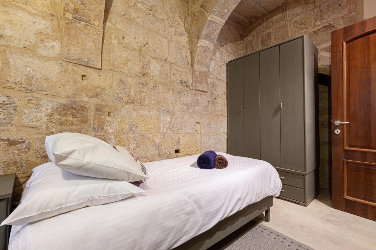 Вілла Brg34 - Historical Vittoriosa Townhouse Екстер'єр фото